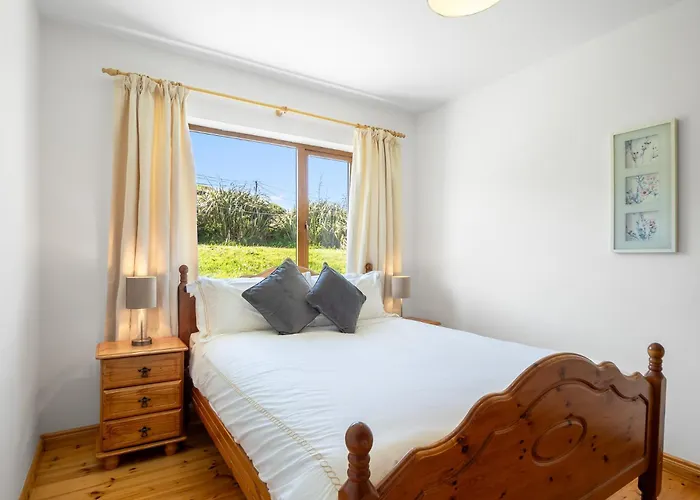 Sea For Miles Renvyle